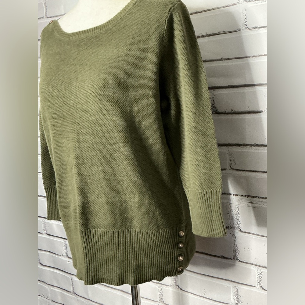 3/$20 Architect Olive Green Women's Sweater - Picture 2 of 12